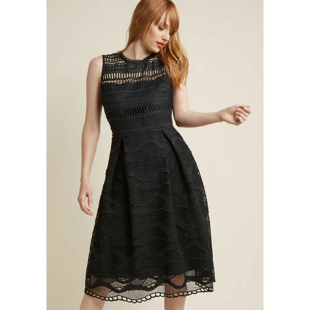 MODCLOTH $119 BLACK SLEEVELESS HIGH NECK DRESS